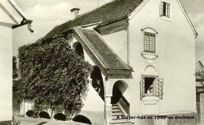 tortenetunk 01